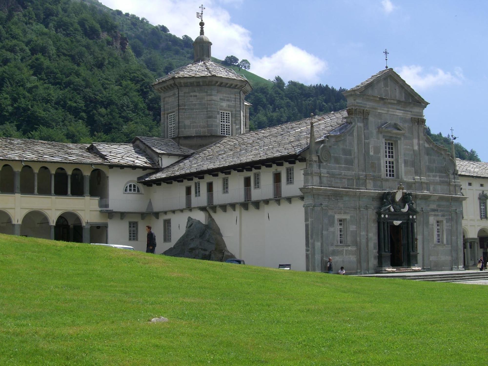 Albergue Santuario di Oropa Biella Exterior foto