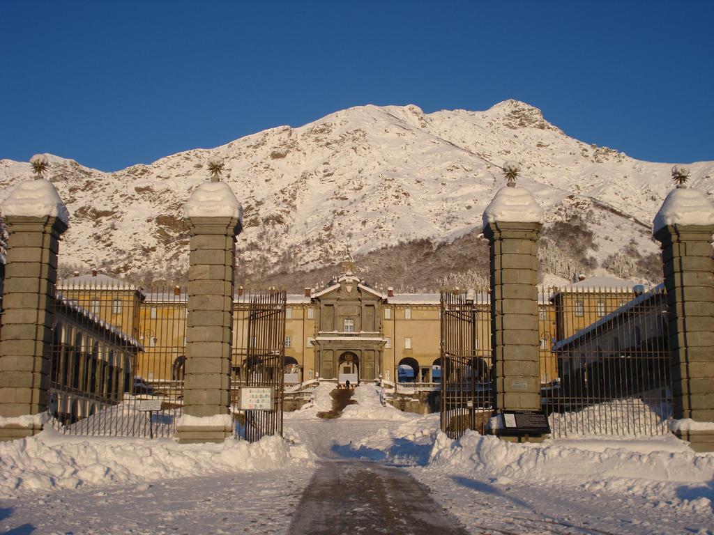 Albergue Santuario di Oropa Biella Exterior foto