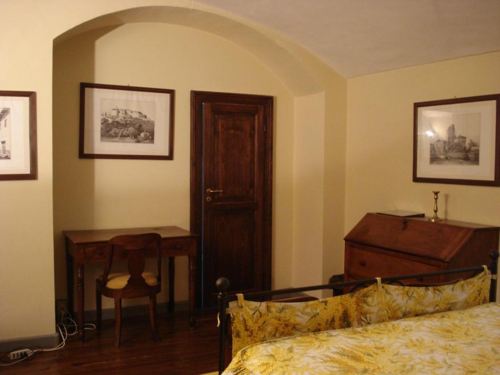 Albergue Santuario di Oropa Biella Habitación foto