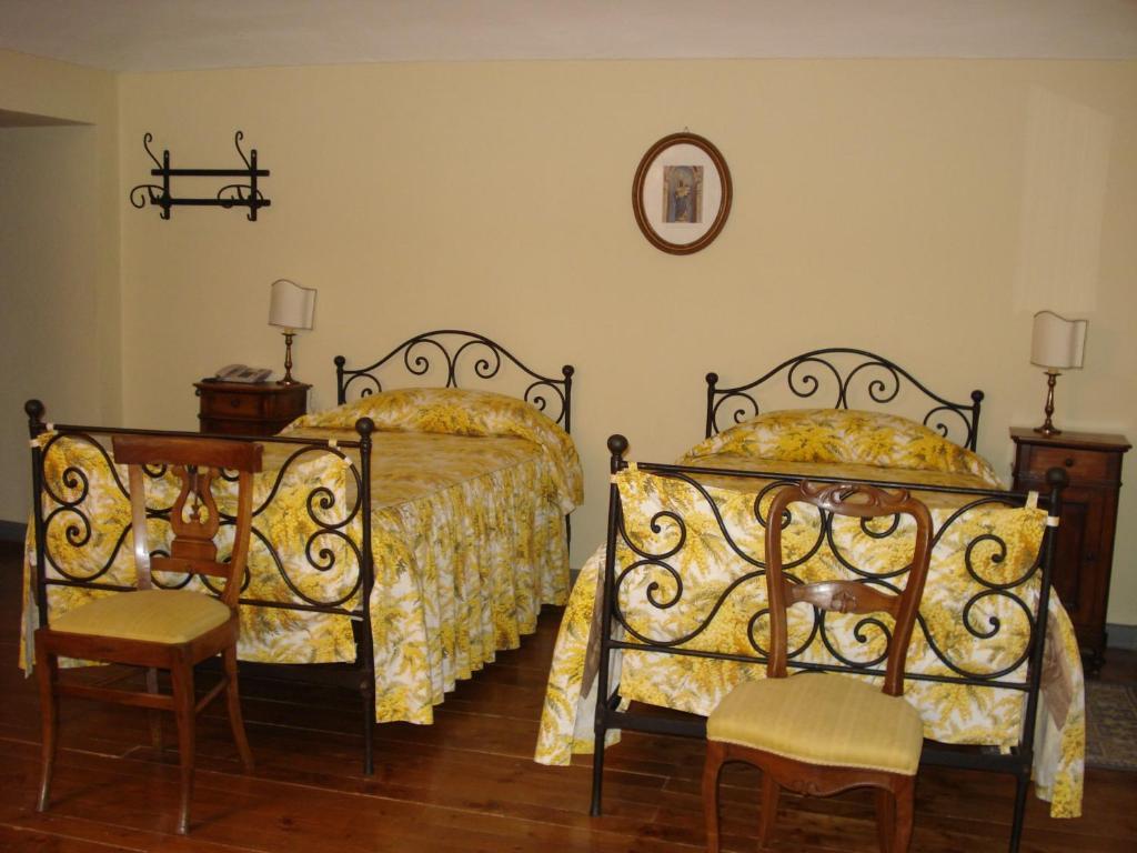Albergue Santuario di Oropa Biella Habitación foto