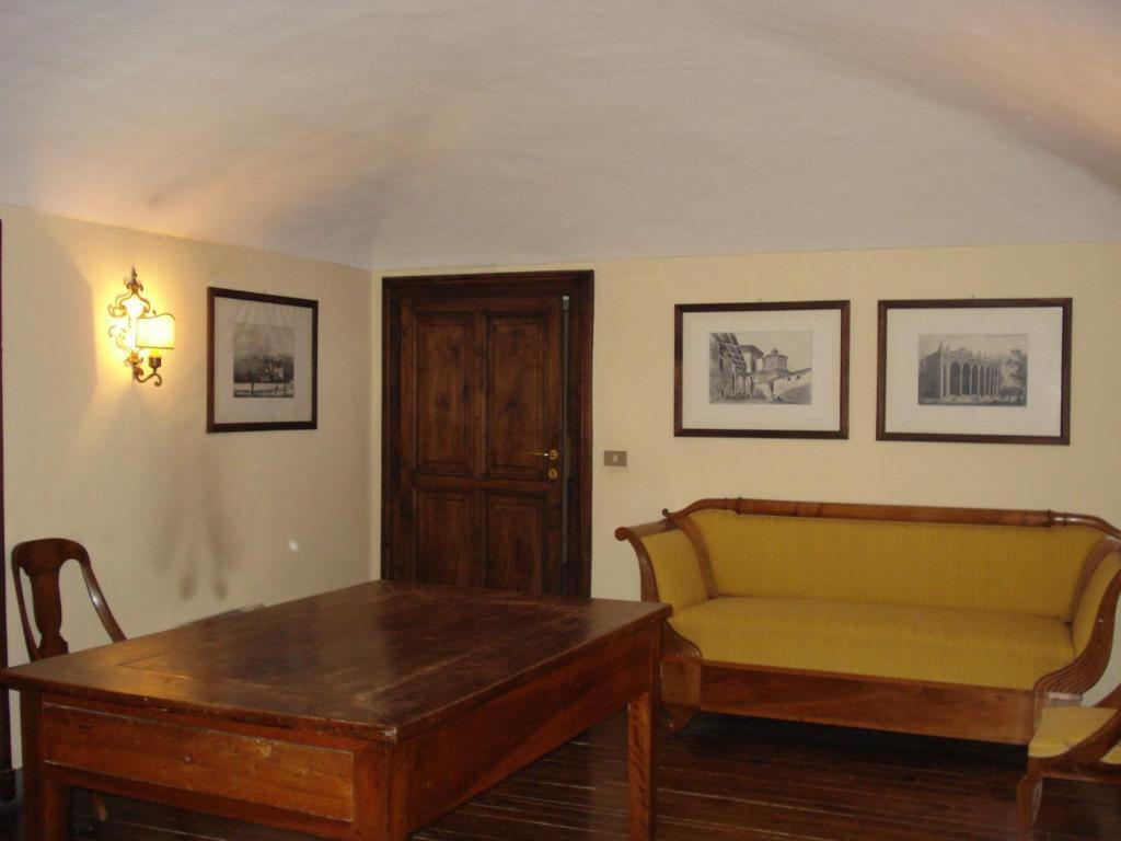 Albergue Santuario di Oropa Biella Habitación foto