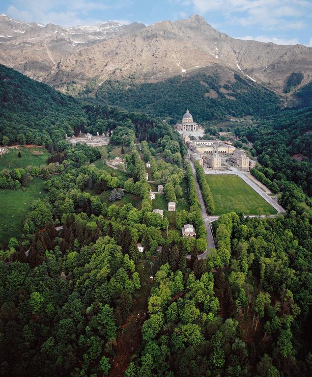Albergue Santuario di Oropa Biella Exterior foto